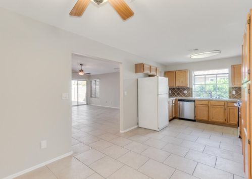 14406 43rd St, Phoenix AZ 85032-4126 exterior