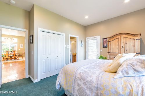 4365 Hidden Cv Rd, Park City UT 84098-4724 exterior