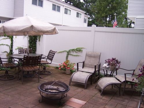 55 Sheri Ln, Agawam MA 01001-3700 exterior