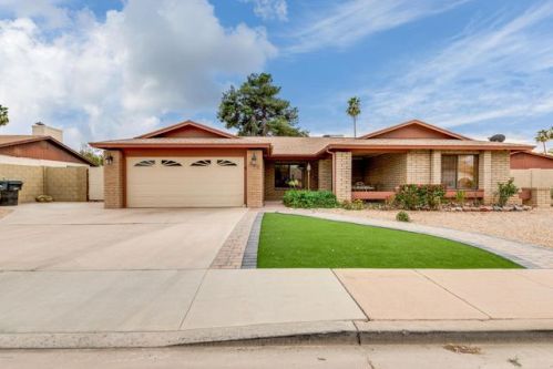 629 Kiowa Ave, Mesa, AZ 85210-6818