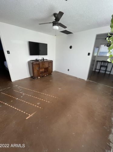 733 Coolidge St, Phoenix AZ 85015-4009 exterior