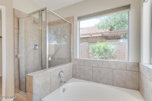 14406 43rd St, Phoenix AZ 85032-4126 exterior