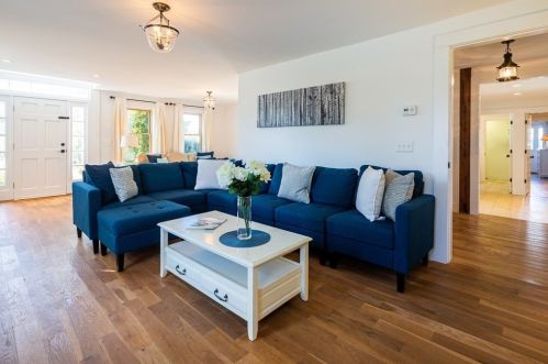 150 Barcliff Ave, Chatham MA 02633-1904 exterior