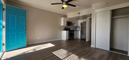 4025 40th St, Phoenix AZ  85018-5258 exterior