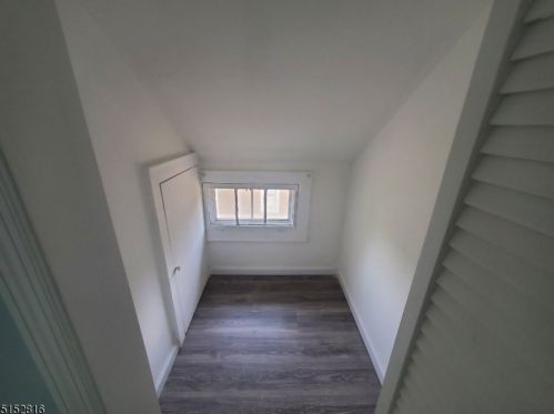 18 Clinton St, Belleville NJ  07109-2414 exterior