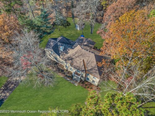 6 Pitney Ln, Jackson Twp NJ 08527-2933 exterior