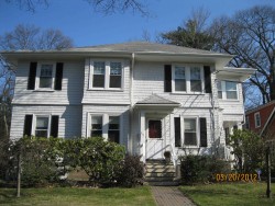 15 Hillside Rd, Newton, MA 02461-1421