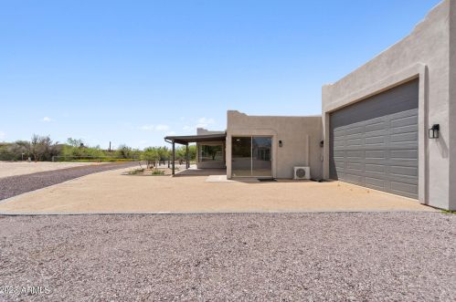 39068 15th Ave, Phoenix AZ 85086-7226 exterior