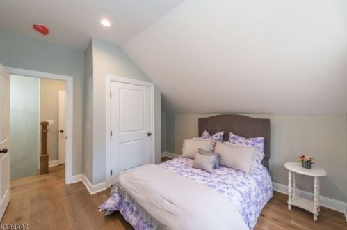 131 Combs Hollow Rd, Dover NJ  07869-3504 exterior