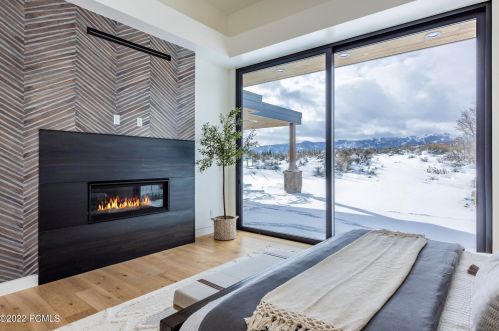 7965 Glenwild Dr, Park City UT 84098-5592 exterior