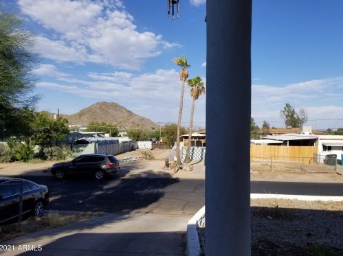 13014 19th Way, Phoenix AZ  85022-5017 exterior