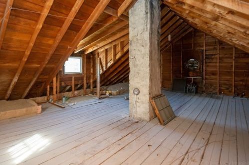 7 Chamberlain Pkwy, Worcester MA 01602-2507 exterior