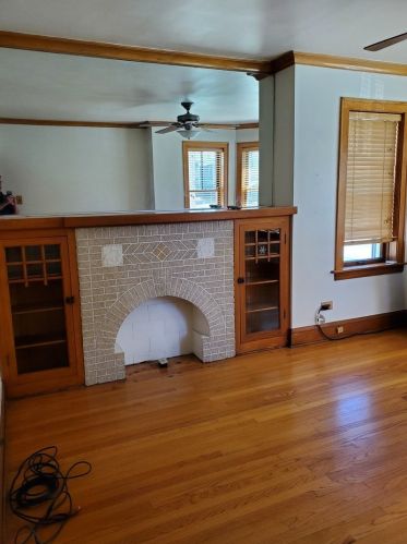 1822 Home Ave, Forest View, IL 60402-3080