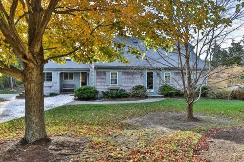 335 Mary Chase Rd, Eastham, MA 02642-2512