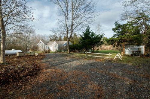 15 Highland Rd, Eastham MA 02642-3302 exterior