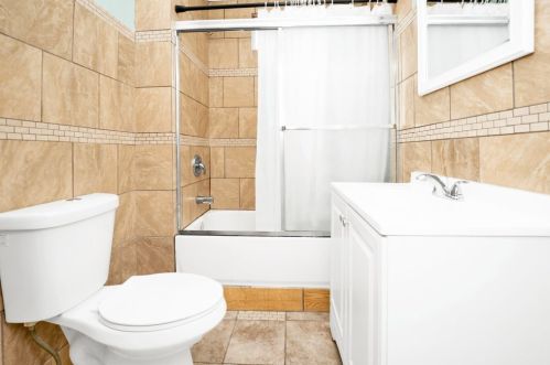 1331 Home Ave, Forest View IL 60402-1618 exterior