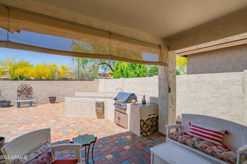 26908 52nd Gln, Phoenix AZ  85083-6305 exterior