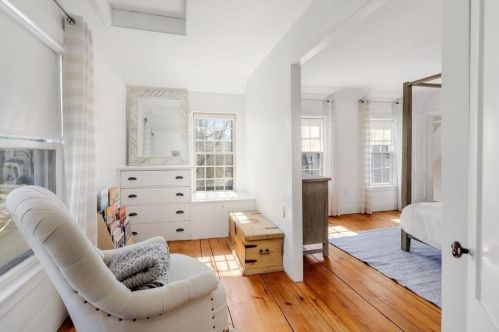 287 North St, Hingham MA 02043-2232 exterior