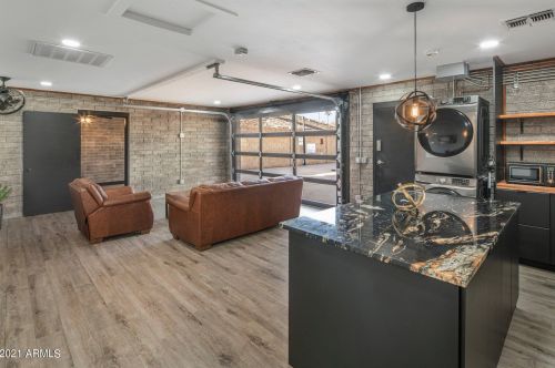 1413 Edgemont Ave, Phoenix AZ 85035-1809 exterior