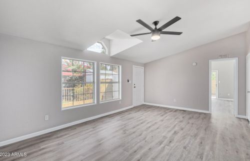 19627 30 St, Phoenix AZ 85008-6137 exterior