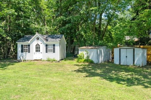 188 Newman Ave, Seekonk MA 02771-4911 exterior