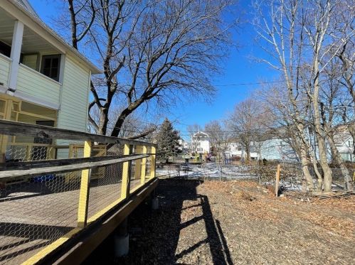 83 Houghton St, Worcester MA 01604-3823 exterior