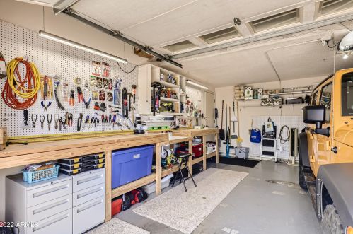 2916 Altadena Ave, Phoenix AZ 85029-3403 exterior