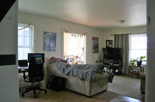 10 Dodge Ave, Worcester MA 01606-2468 exterior