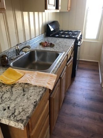 8 Barclay St, Worcester MA 01604-4234 exterior