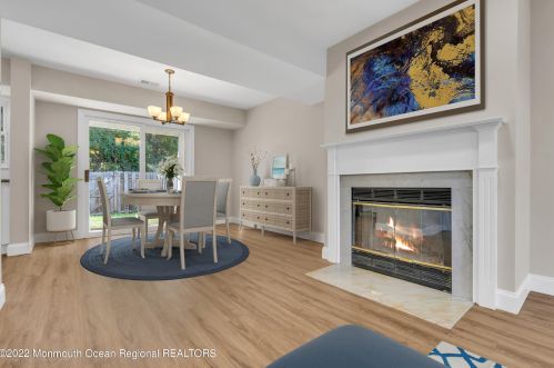 39 Colonial Ct, Jackson Twp NJ 08527-2264 exterior