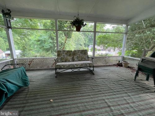 1 Budd Blvd, West Deptford NJ 08096-3332 exterior