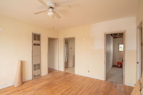 94 Langley St, Fall River MA 02720-4004 exterior