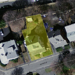 29 Hunter St, Newton MA  02465-2407 aerial view