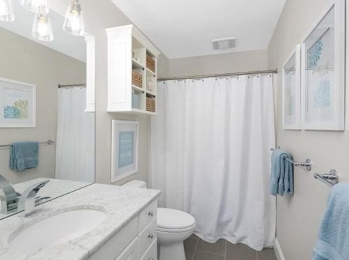 4 Sayles Rd, Hingham MA 02043-2678 exterior