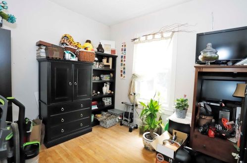 106 Arnold St, New Bedford MA 02740-3640 exterior