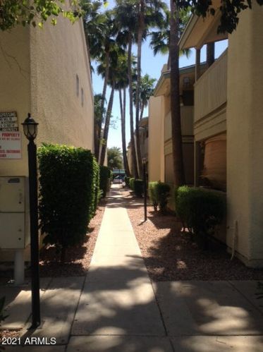 729 Coolidge St, Phoenix AZ 85013-2636 exterior