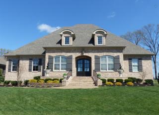 1473 Boardwalk Pl, Gallatin, TN 37066-3488