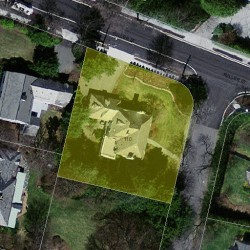 110 Pickwick Rd, Newton MA  02465-2819 aerial view