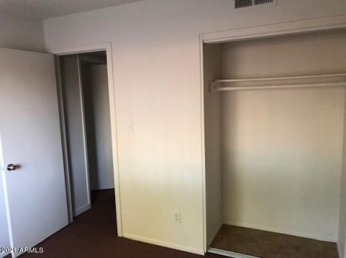 4255 67 Dr, Phoenix AZ 85033-8247 exterior