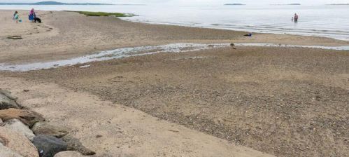 28 Hall St, Plymouth MA 02360-4122 exterior