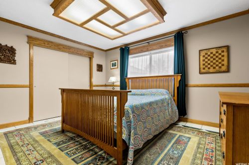 7993 Erique Way, Sandy UT 84093-6422 exterior