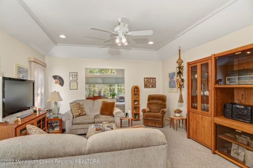 68 Merion Ln, Jackson Twp NJ 08527-3996 exterior