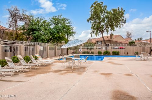 4150 Agave Rd, Phoenix AZ 85044-4672 exterior