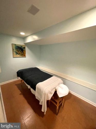 112 20 St, Philadelphia PA 19138-2902 exterior