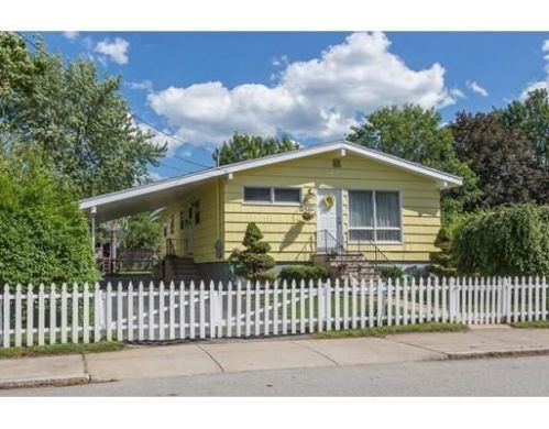 132 Bowdoin St, Lawrence, MA 01843-2136