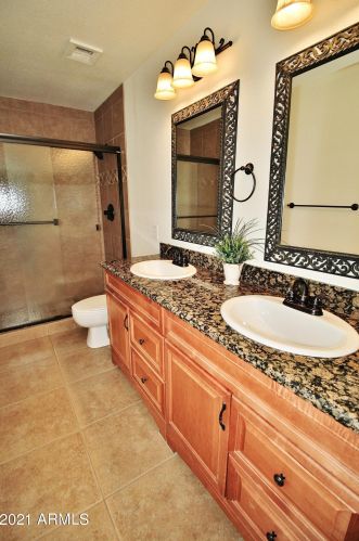 19215 29 Pl, Phoenix AZ 85008-2818 exterior