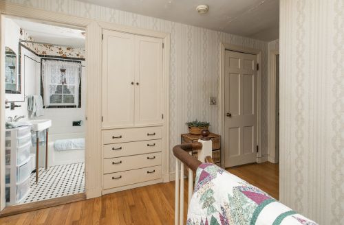 145 Salem Rd, Topsfield MA 01983-2515 exterior