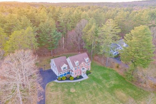 27 Stop Riv Rd, Norfolk MA 02056-1171 exterior