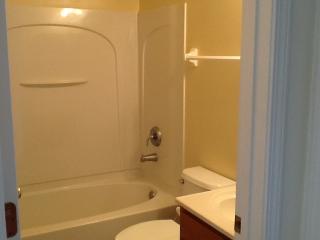 7213 Black Mountain Dr, Louisville KY  40228-2826 exterior