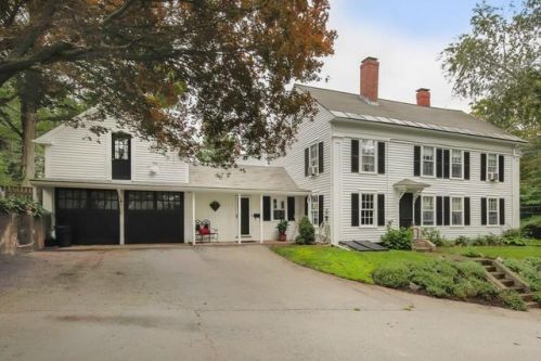 263 Main St, Groveland, MA 01834-1200